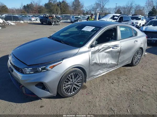 3KPF54AD3PE565476 2023 KIA FORTE - Image 2