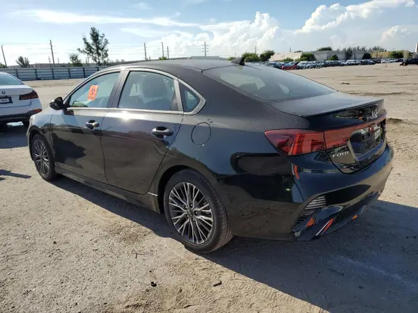 3KPF54AD3PE573416 2023 KIA FORTE - Image 2