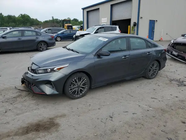 3KPF54AD3PE579555 2023 KIA FORTE - Image 1