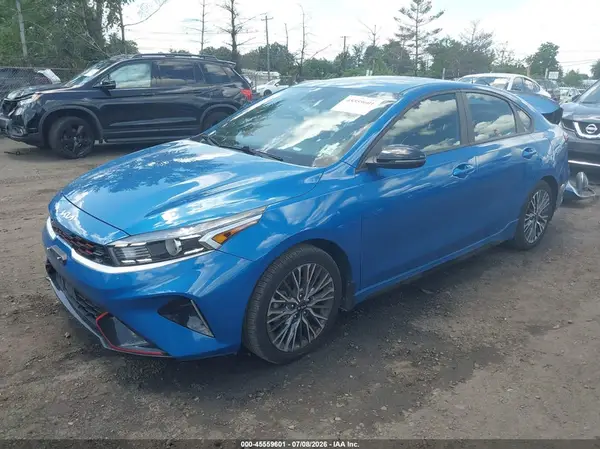 3KPF54AD3PE586733 2023 KIA FORTE - Image 2