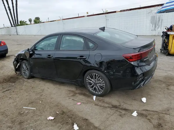 3KPF54AD3PE591348 2023 KIA FORTE - Image 2