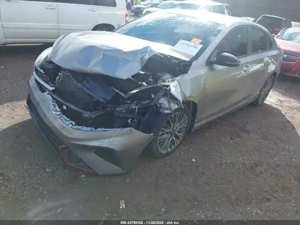 3KPF54AD3PE603157 2023 KIA FORTE - Image 2
