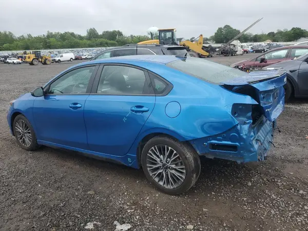 3KPF54AD3PE606091 2023 KIA FORTE - Image 2