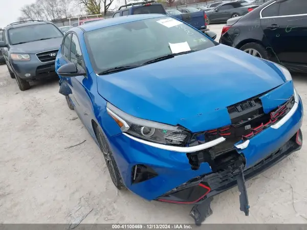 3KPF54AD3PE606253 2023 KIA FORTE - Image 1