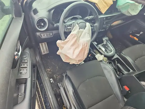 3KPF54AD3PE611243 2023 KIA FORTE - Image 8