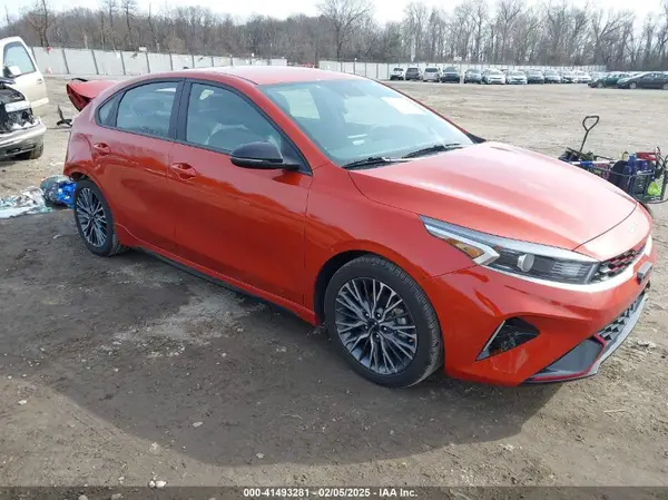 3KPF54AD3PE621707 2023 KIA FORTE - Image 1