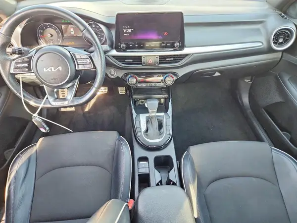 3KPF54AD3PE626602 2023 KIA FORTE - Image 8