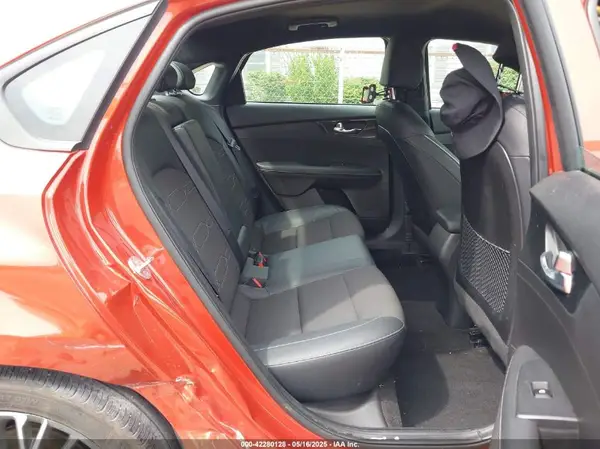 3KPF54AD3PE629435 2023 KIA FORTE - Image 8