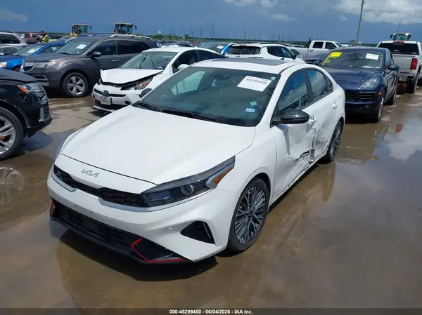 3KPF54AD3PE635008 2023 KIA FORTE - Image 2