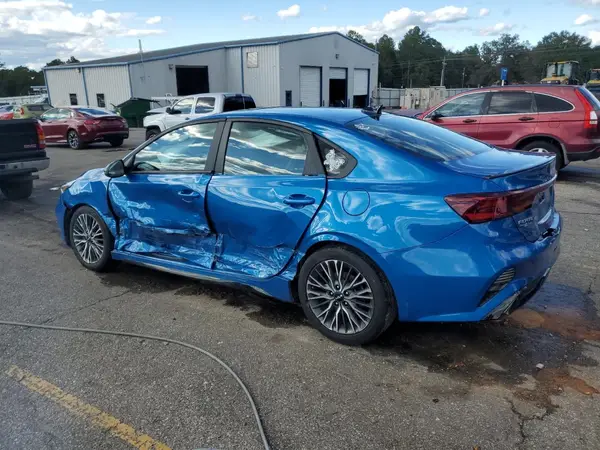 3KPF54AD3PE637793 2023 KIA FORTE - Image 2