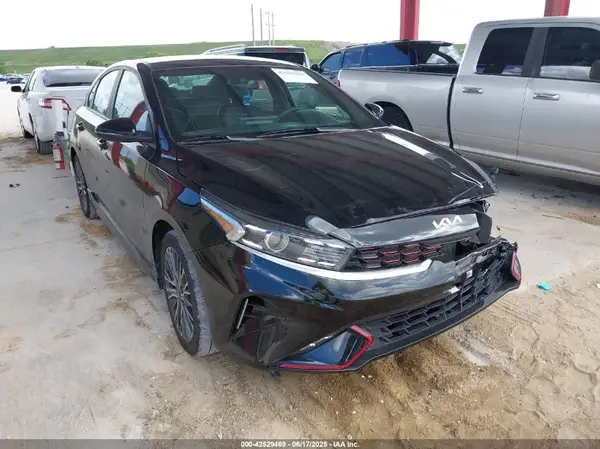 3KPF54AD3PE648955 2023 KIA FORTE - Image 1