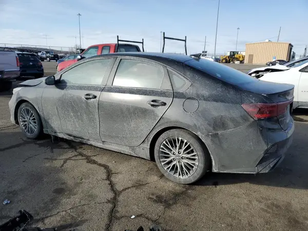 3KPF54AD3PE650625 2023 KIA FORTE - Image 2