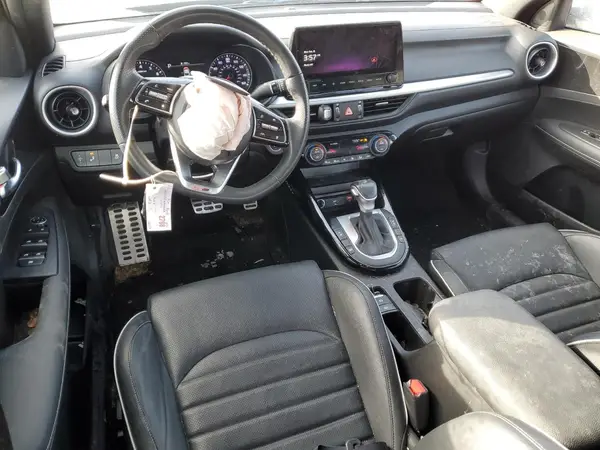 3KPF54AD3PE650625 2023 KIA FORTE - Image 8