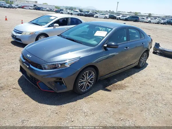 3KPF54AD3PE657798 2023 KIA FORTE - Image 2