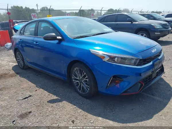3KPF54AD3PE671653 2023 KIA FORTE - Image 1