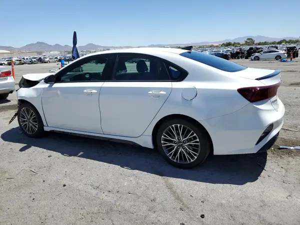 3KPF54AD3PE672477 2023 KIA FORTE - Image 2