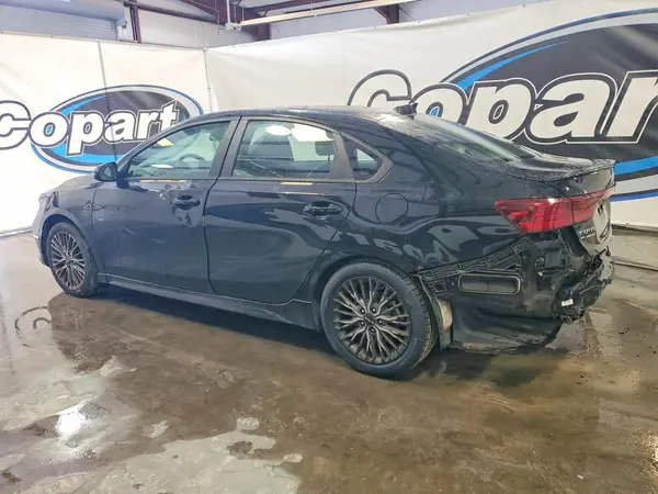 3KPF54AD3PE685911 2023 KIA FORTE - Image 2
