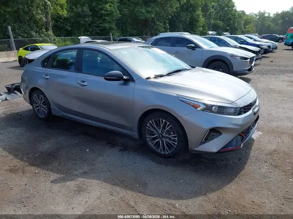 3KPF54AD3RE701916 2024 KIA FORTE - Image 1