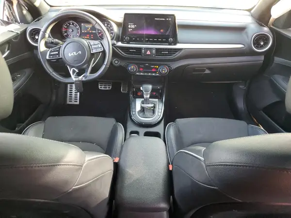 3KPF54AD3RE705836 2024 KIA FORTE - Image 8