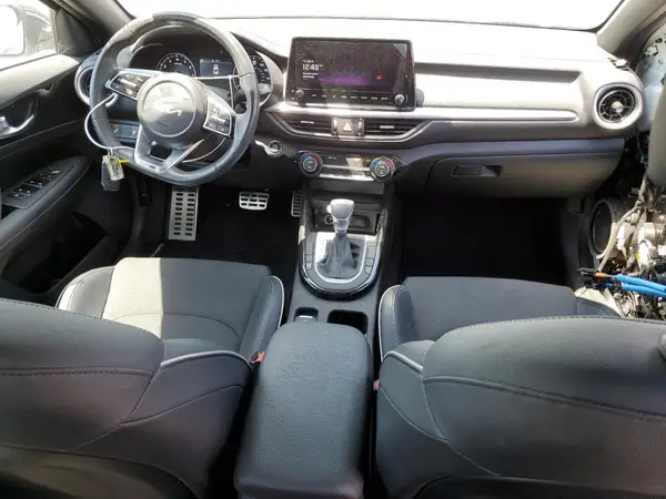 3KPF54AD3RE706758 2024 KIA FORTE - Image 8
