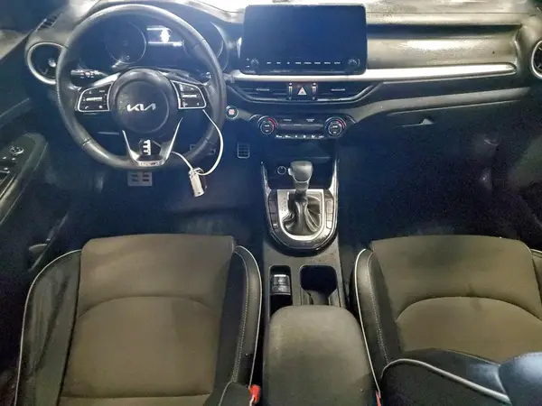 3KPF54AD3RE710177 2024 KIA FORTE - Image 8