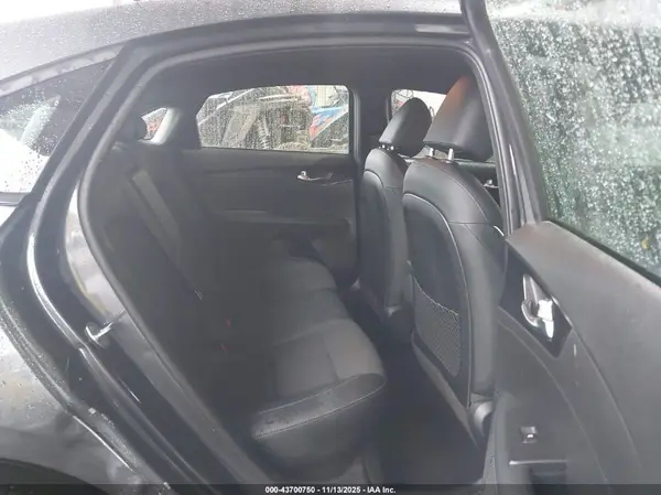 3KPF54AD3RE713094 2024 KIA FORTE - Image 8