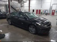 3KPF54AD3RE714245 2024 KIA FORTE