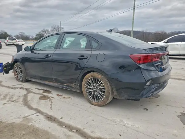 3KPF54AD3RE733085 2024 KIA FORTE - Image 2