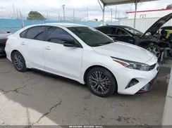 3KPF54AD3RE740702 2024 KIA FORTE