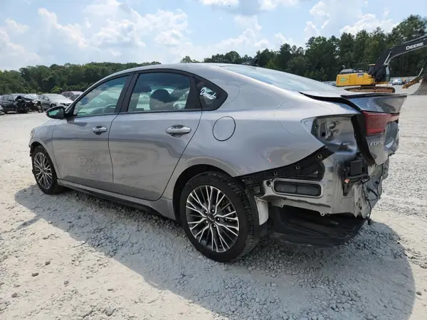 3KPF54AD3RE745446 2024 KIA FORTE - Image 2
