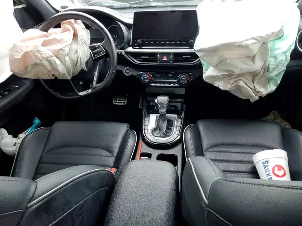 3KPF54AD3RE748427 2024 KIA FORTE - Image 8