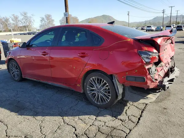 3KPF54AD3RE755748 2024 KIA FORTE - Image 2