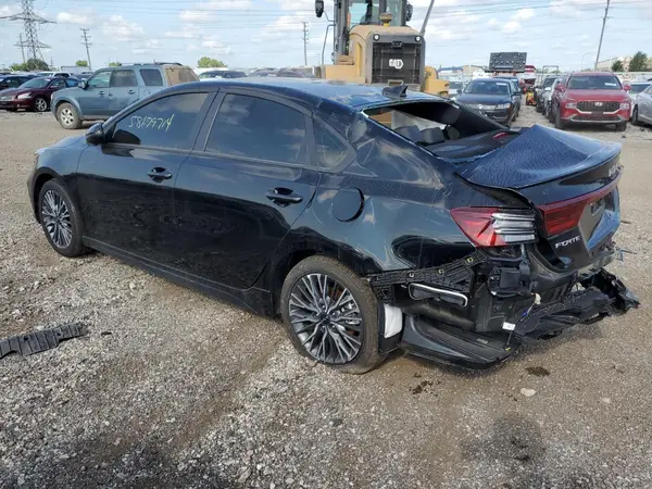 3KPF54AD3RE756656 2024 KIA FORTE - Image 2