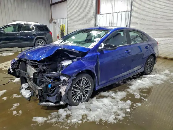 3KPF54AD3RE759380 2024 KIA FORTE - Image 1