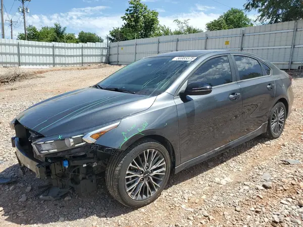 3KPF54AD3RE766264 2024 KIA FORTE - Image 1