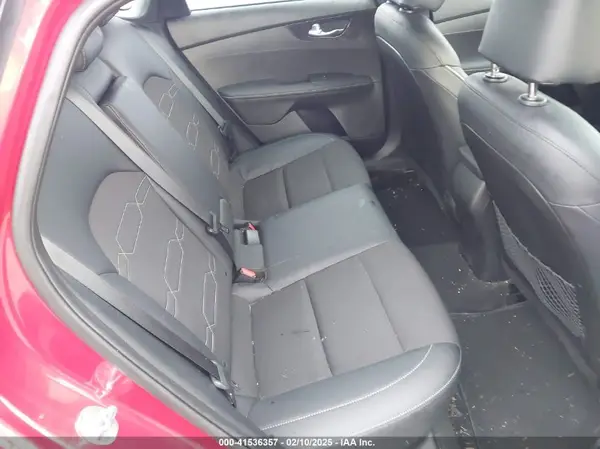 3KPF54AD3RE767818 2024 KIA FORTE - Image 8