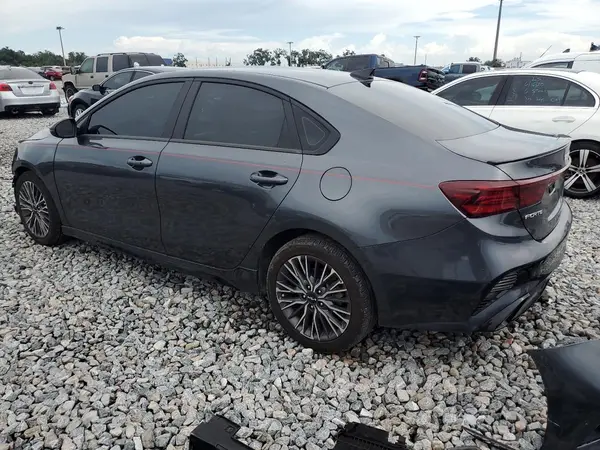 3KPF54AD3RE772646 2024 KIA FORTE - Image 2