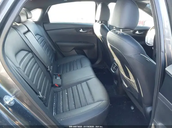 3KPF54AD3RE780004 2024 KIA FORTE - Image 8