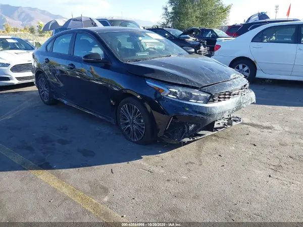 3KPF54AD3RE786613 2024 KIA FORTE - Image 1