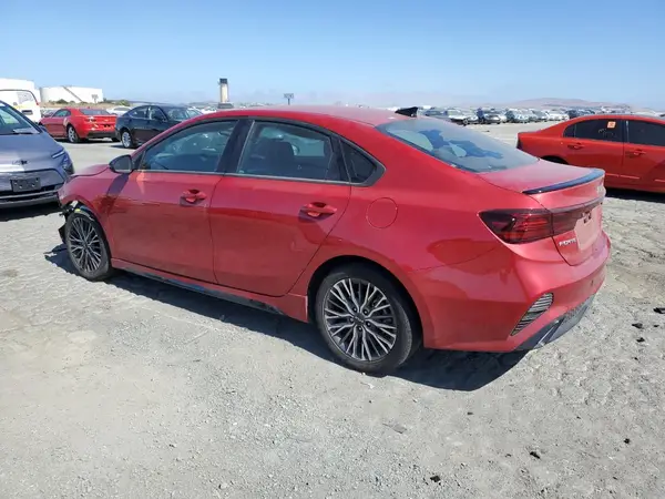 3KPF54AD3RE786823 2024 KIA FORTE - Image 2