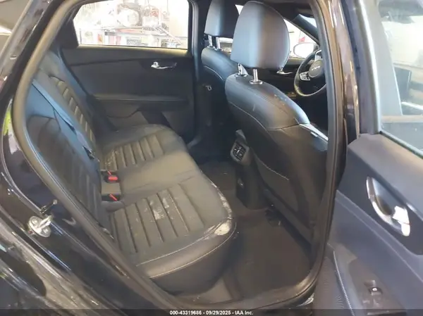3KPF54AD3RE791679 2024 KIA FORTE - Image 8