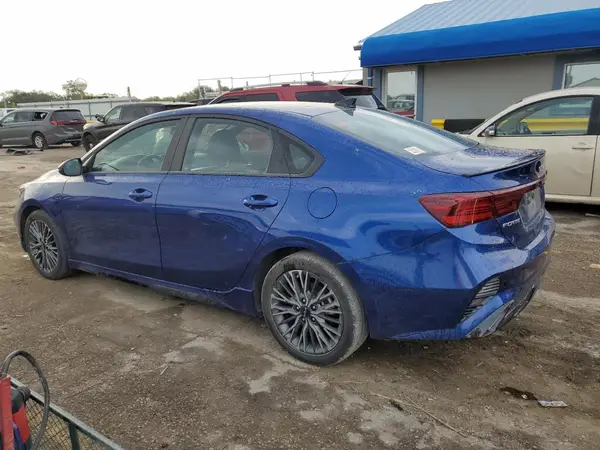 3KPF54AD3RE792511 2024 KIA FORTE - Image 2