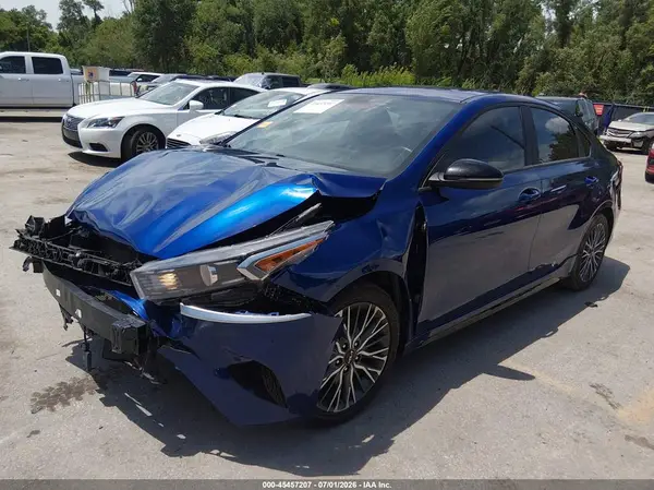 3KPF54AD3RE793674 2024 KIA FORTE - Image 2