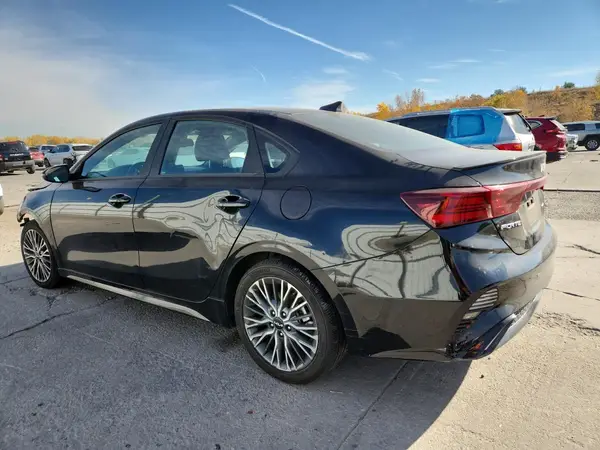 3KPF54AD3RE796106 2024 KIA FORTE - Image 2