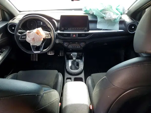 3KPF54AD3RE803023 2024 KIA FORTE - Image 8
