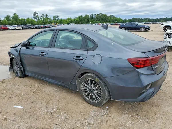 3KPF54AD3RE803331 2024 KIA FORTE - Image 2