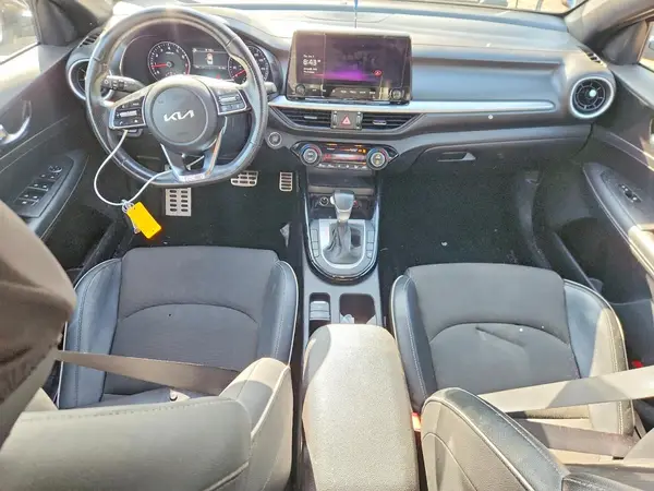 3KPF54AD3RE803619 2024 KIA FORTE - Image 8