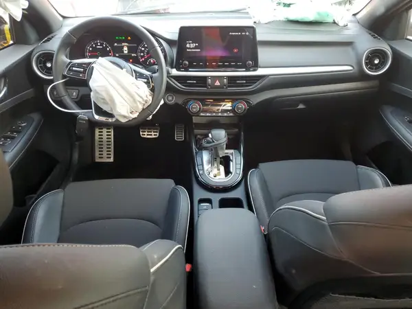 3KPF54AD3RE808741 2024 KIA FORTE - Image 8