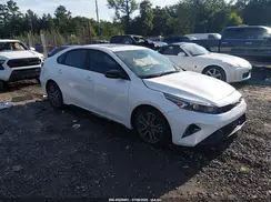 3KPF54AD3RE817679 2024 KIA FORTE