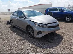 3KPF54AD3RE824826 2024 KIA FORTE